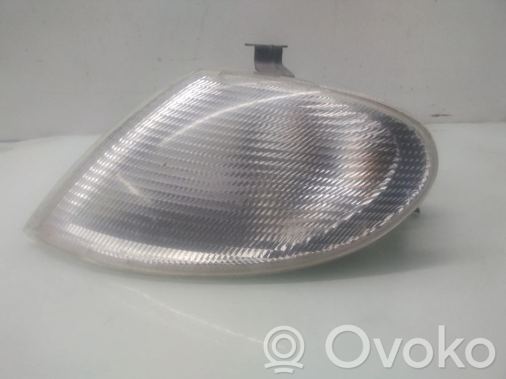 Ford Galaxy Front indicator light 