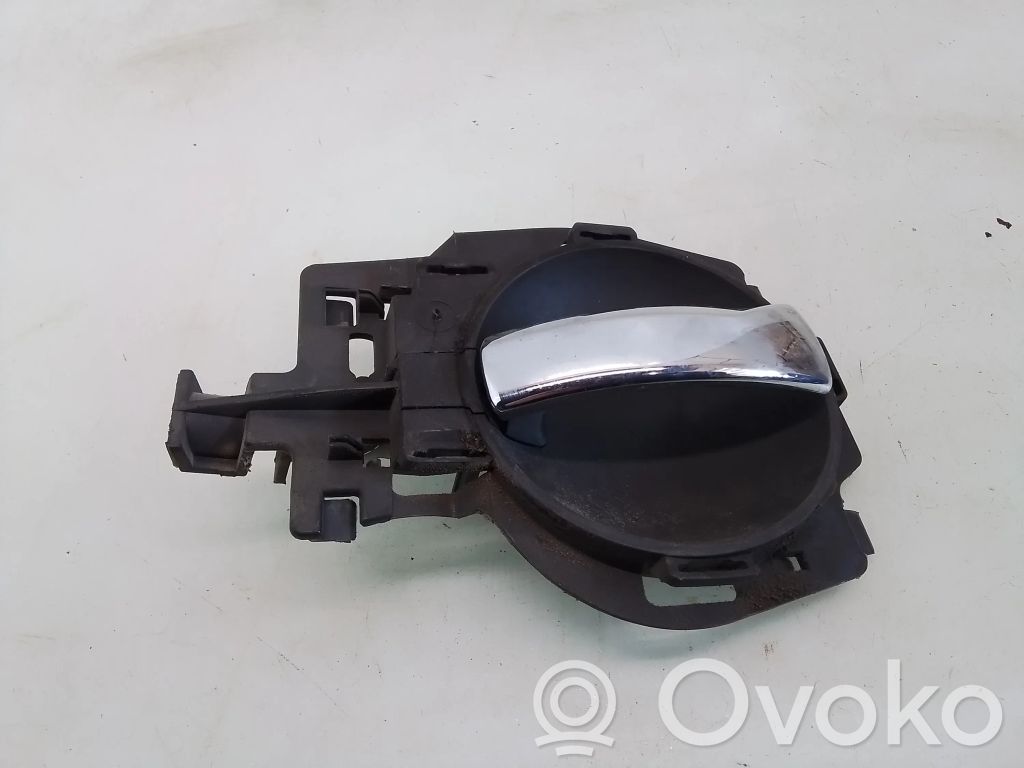 Citroen C2 Front door interior handle 