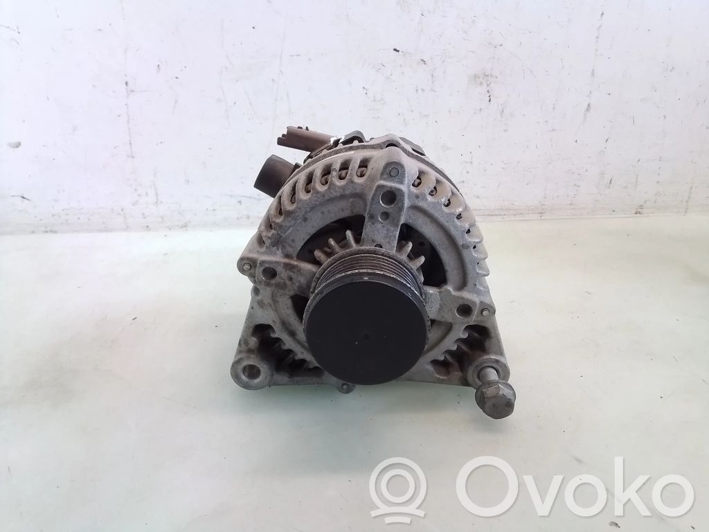 Peugeot 2008 II Alternador 