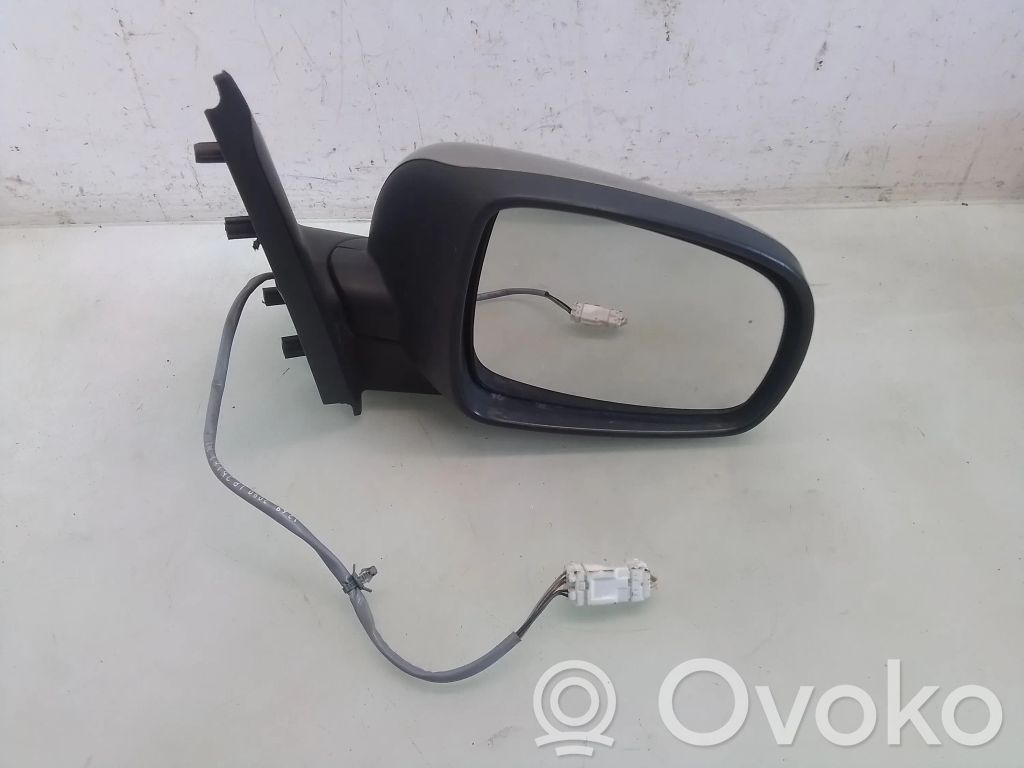 Front door electric wing mirror