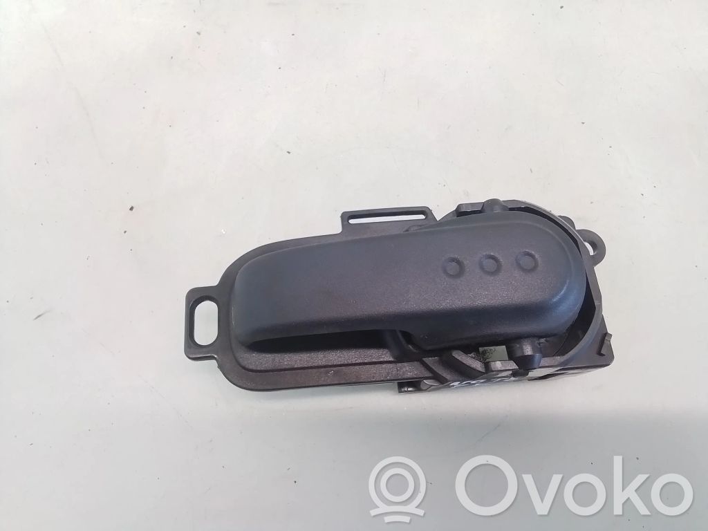 Nissan Note (E11) Front door interior handle 