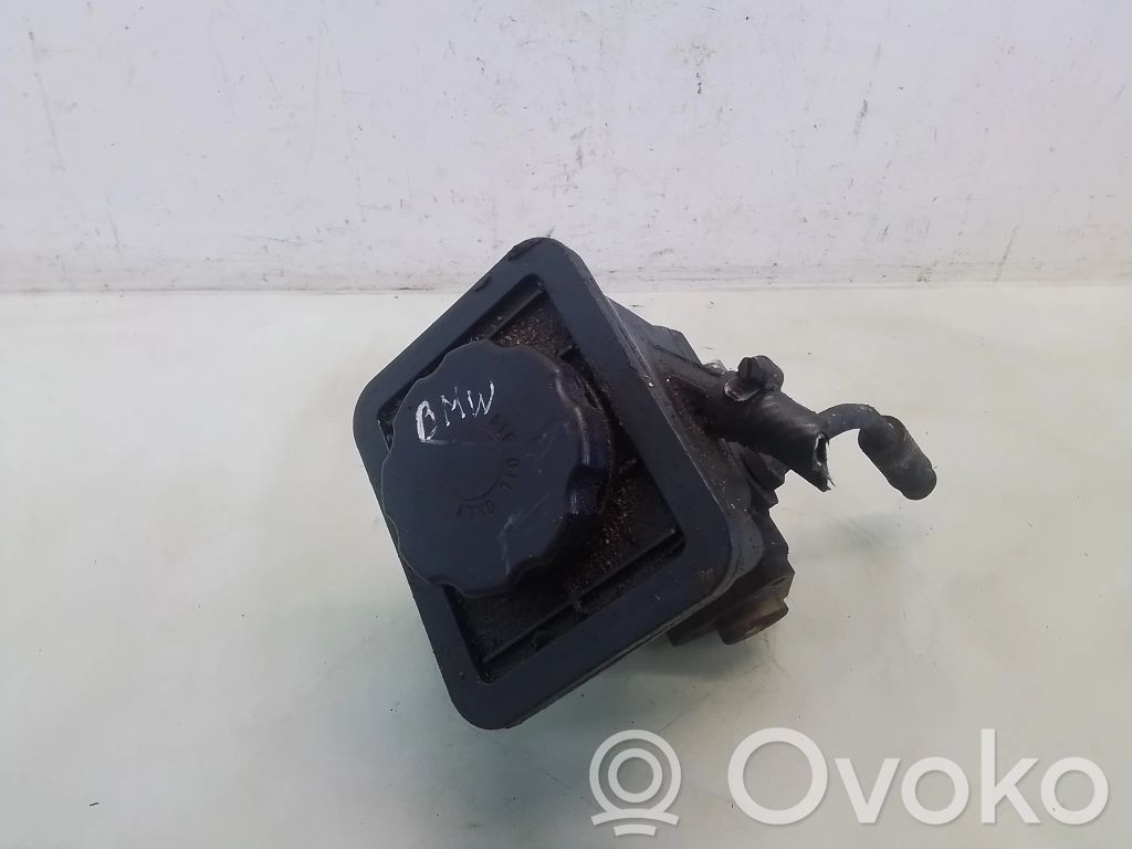 Power steering pump   91208