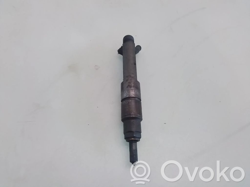 Volkswagen Golf IV Inyector de combustible 