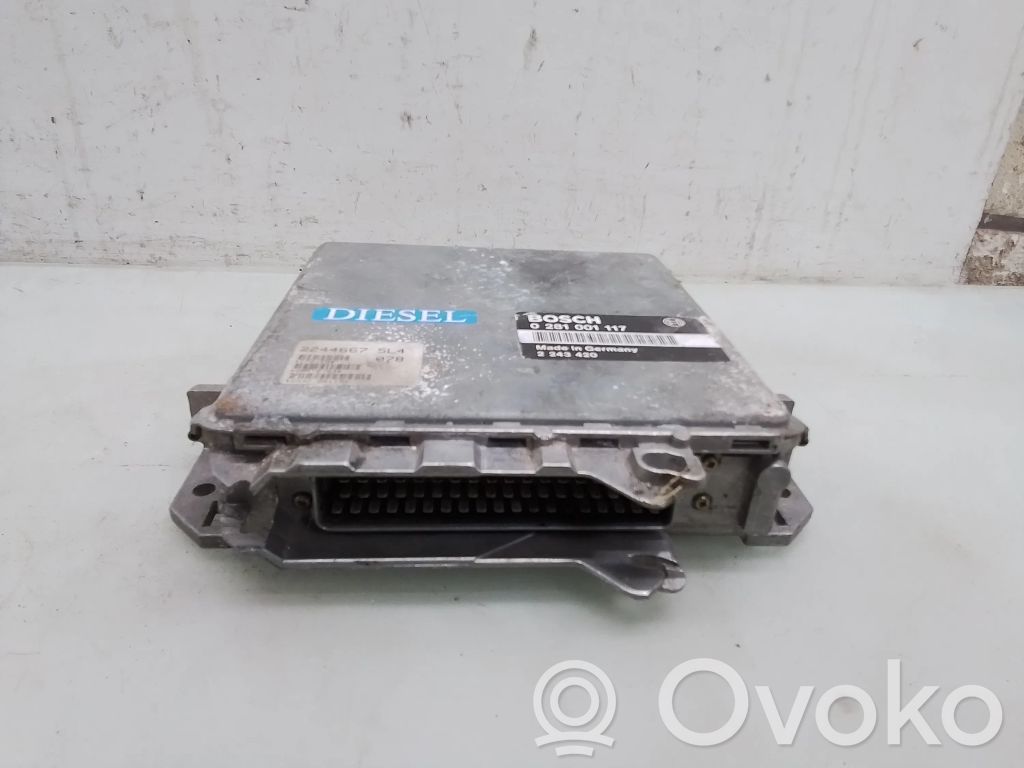 Unidad de control/módulo del motor   0281001117