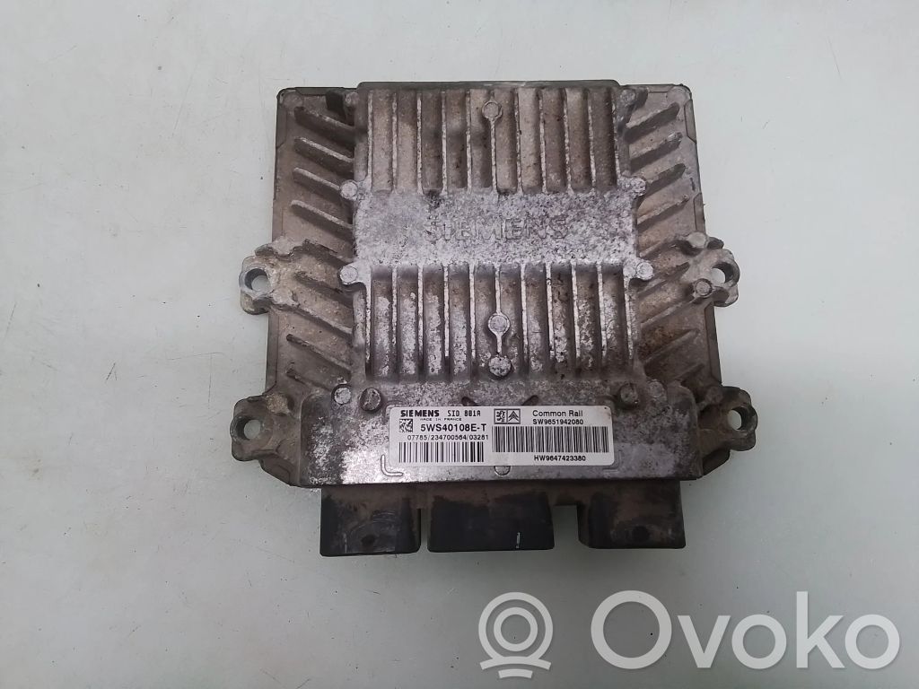 Citroen Berlingo Variklio valdymo blokas 