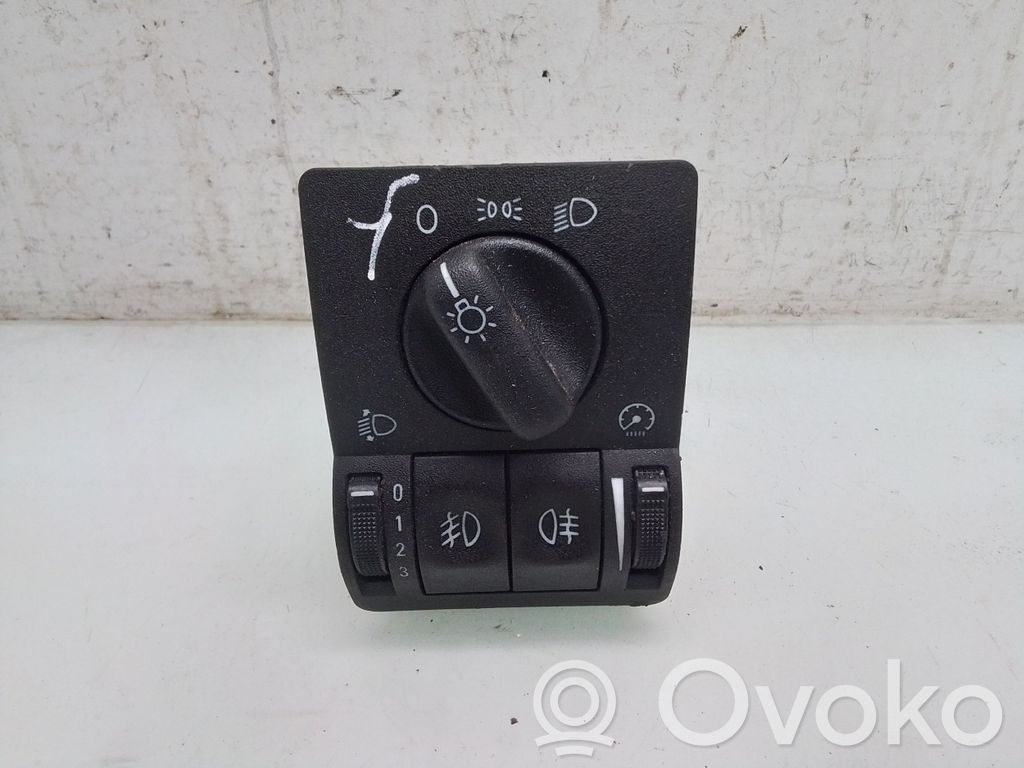 Opel Astra G Interruptor de luz 