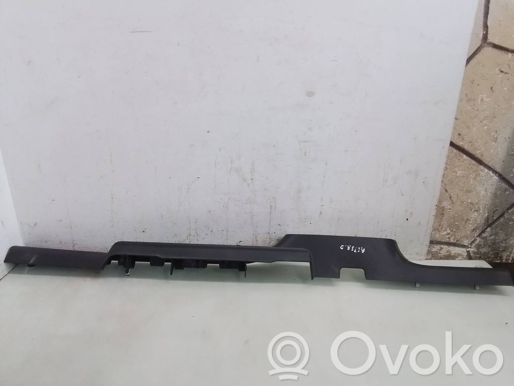 Listwa progowa przednia   5P0853372A