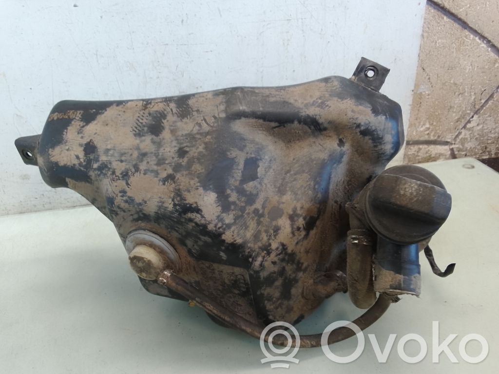 Audi A8 S8 D2 4D Einfüllstutzen Kraftstofftank 