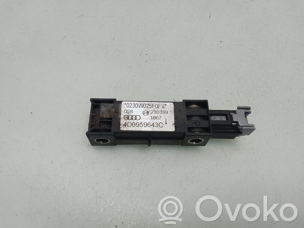 Audi A8 S8 D2 4D Airbagsensor Crashsensor Drucksensor 