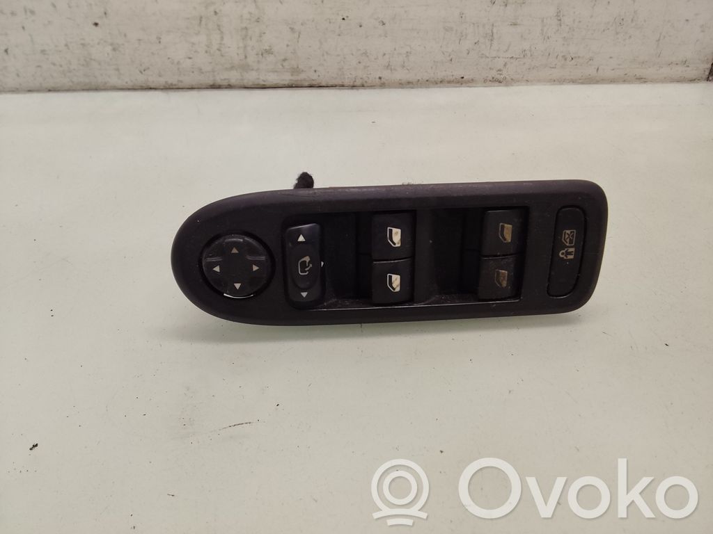 Citroen C5 Electric window control switch 