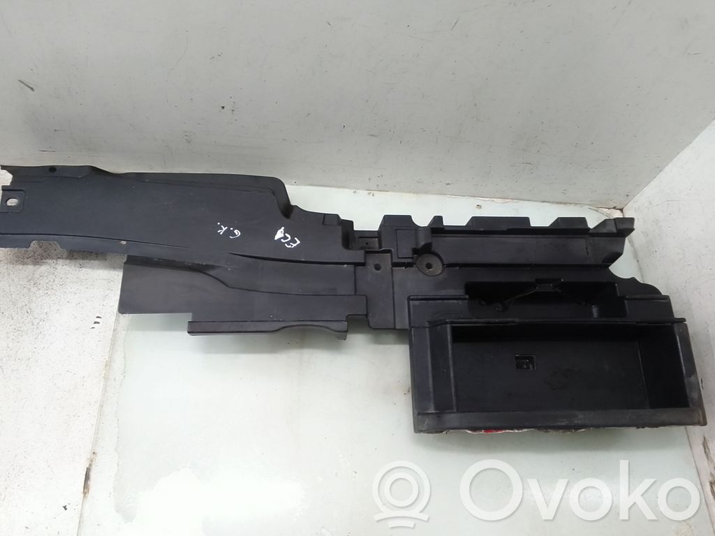Other trunk/boot trim element   51477148581