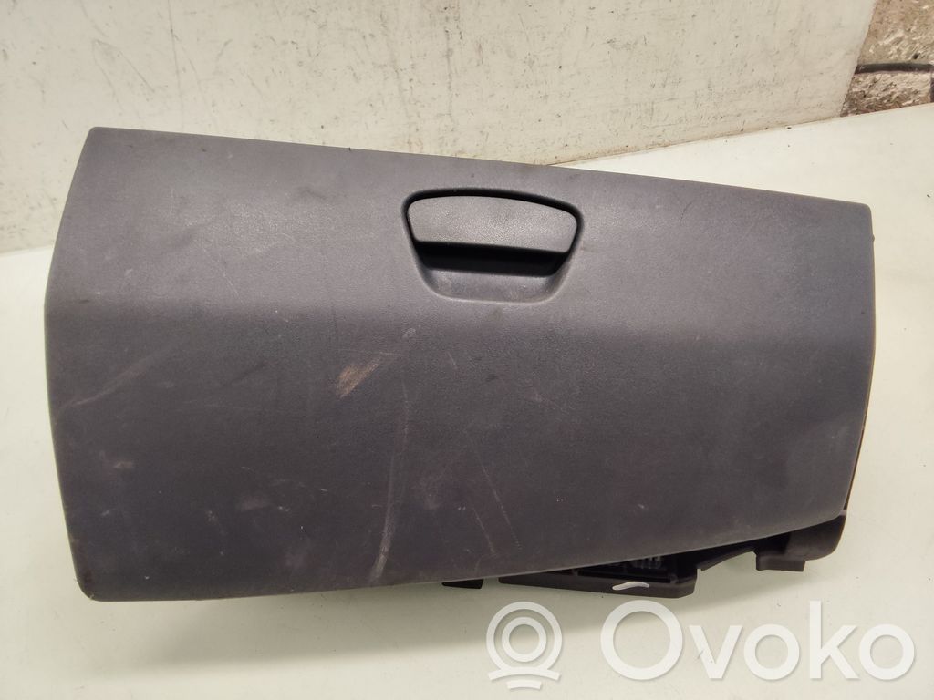 Smart ForFour I Daiktadėžė 