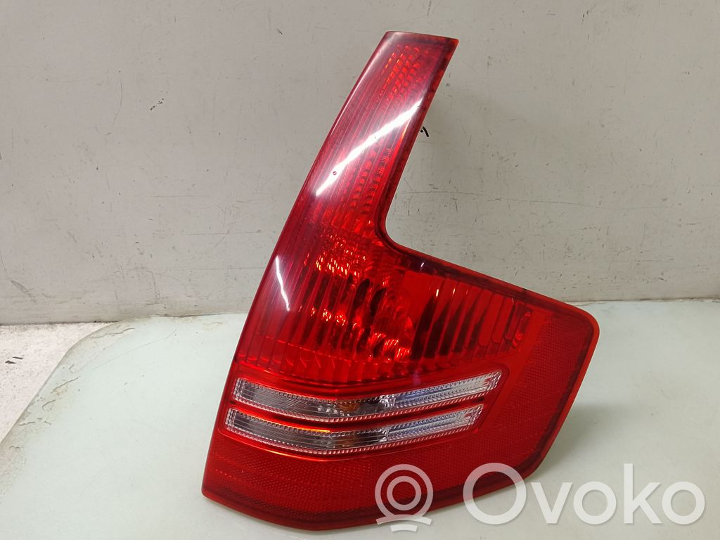 Takavalot   E204011