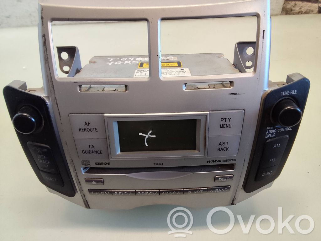 Toyota Yaris Panel / Radioodtwarzacz CD/DVD/GPS 