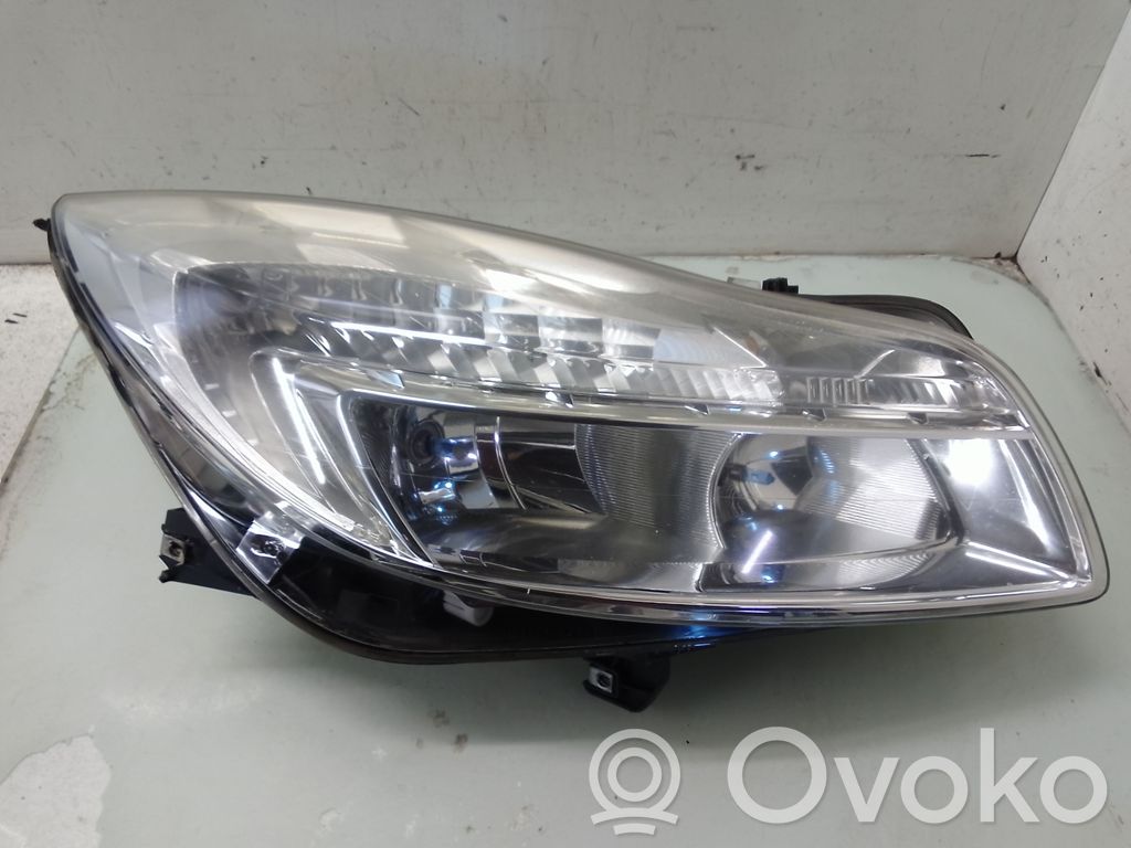Opel Insignia A Lampa przednia 