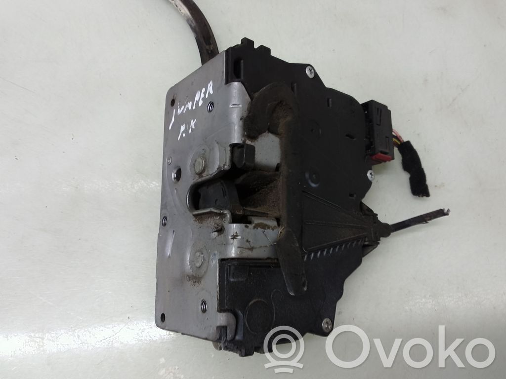 Front door lock
