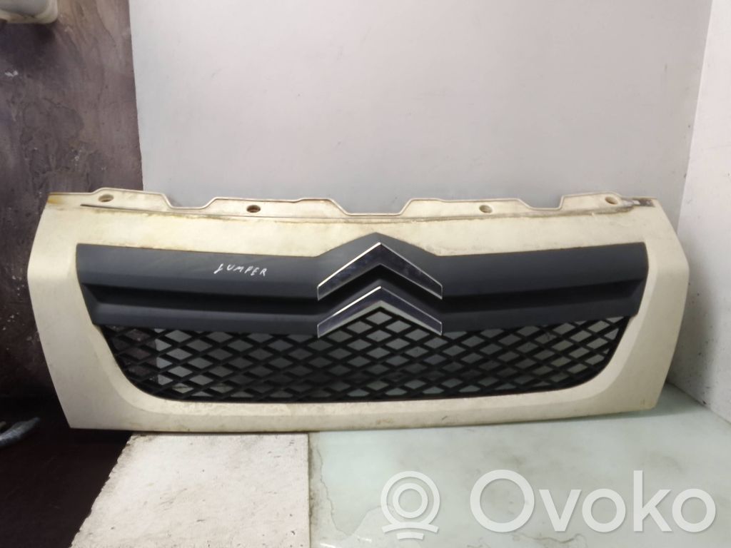 Citroen Jumper Front bumper upper radiator grill 