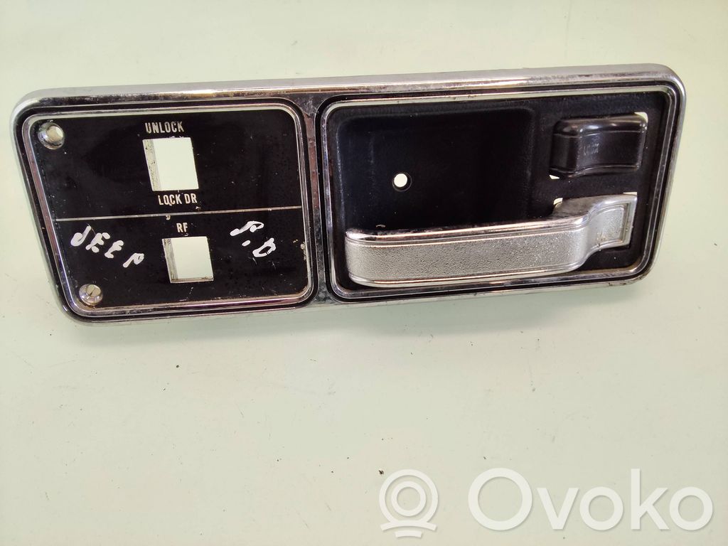 Jeep Cherokee XJ Внутренняя ручка 