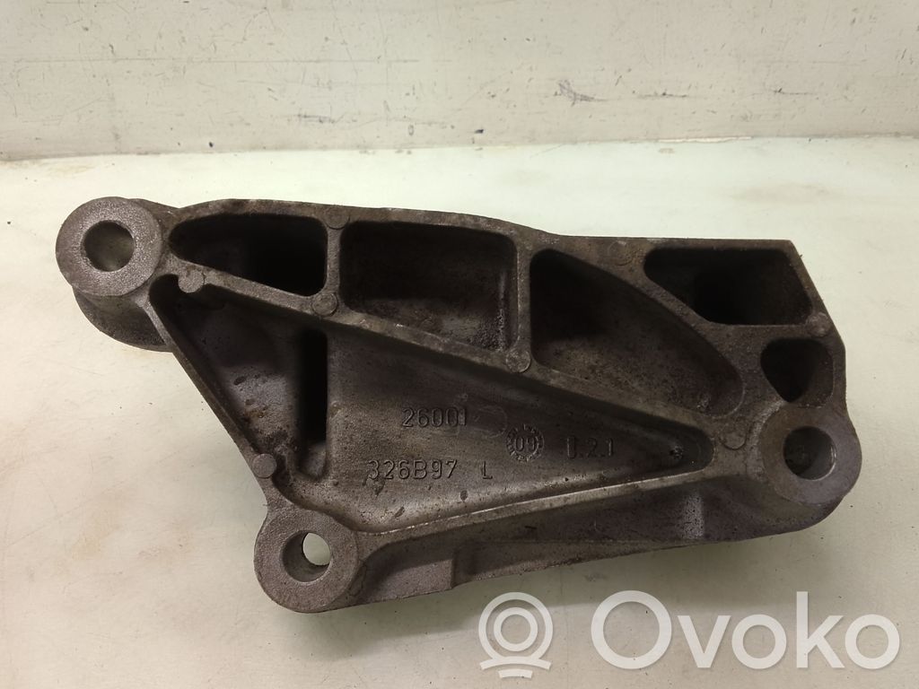 Citroen C5 Engine mounting bracket 