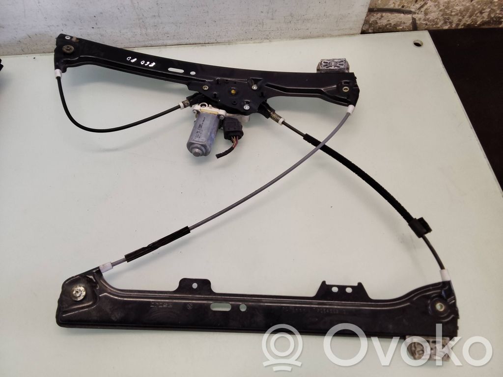 Front door window regulator with motor   7034352,7075668