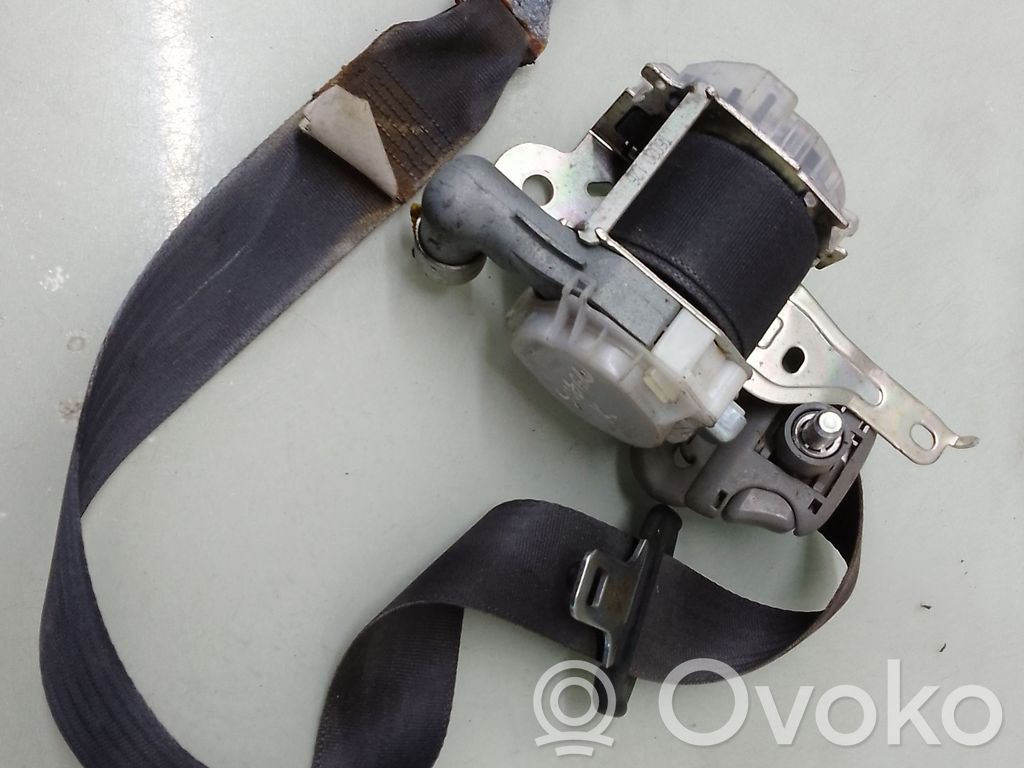 Cinturón delantero   H074101