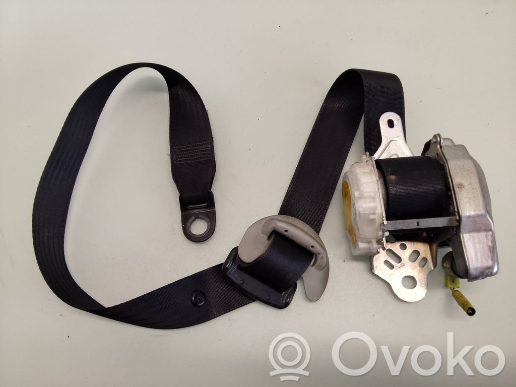 Toyota Corolla Verso E121 Front seatbelt 
