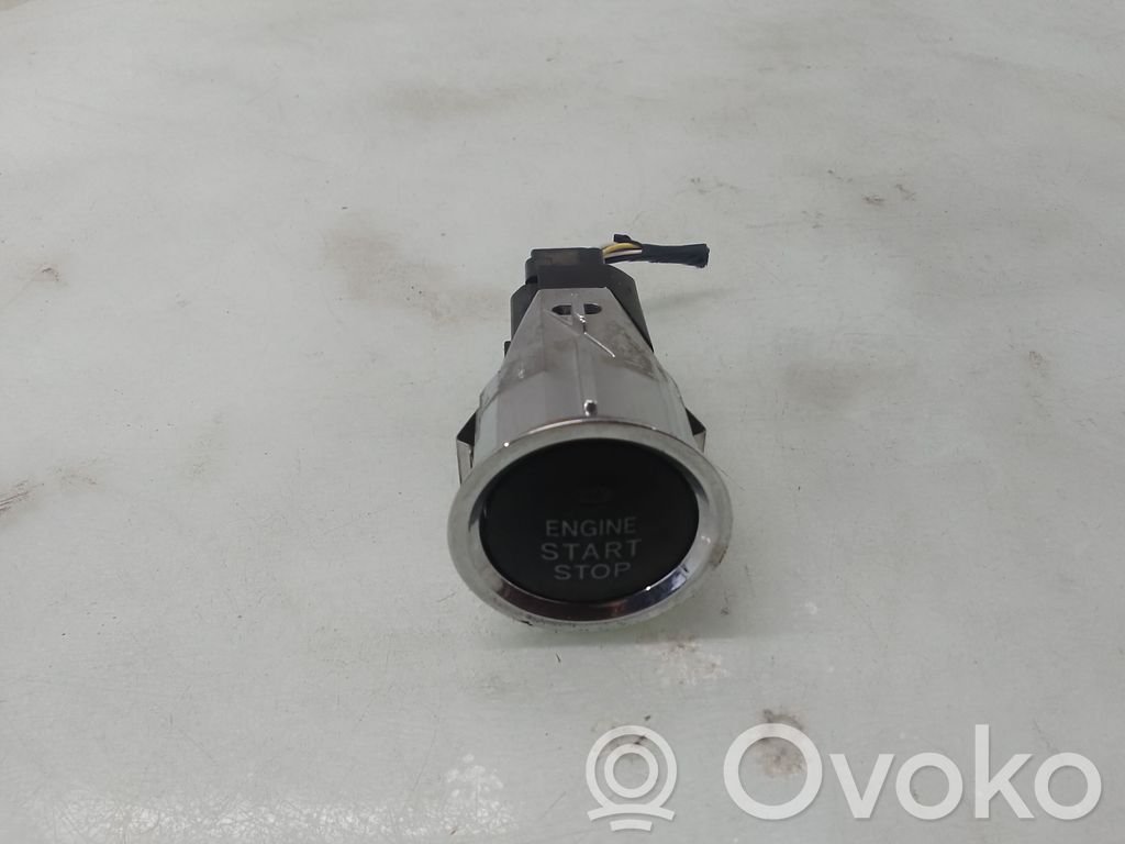 Toyota Corolla Verso E121 Interruttore a pulsante start e stop motore