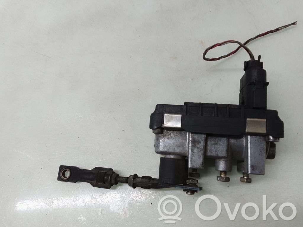 Mercedes-Benz E W211 Actuator electric turbină 