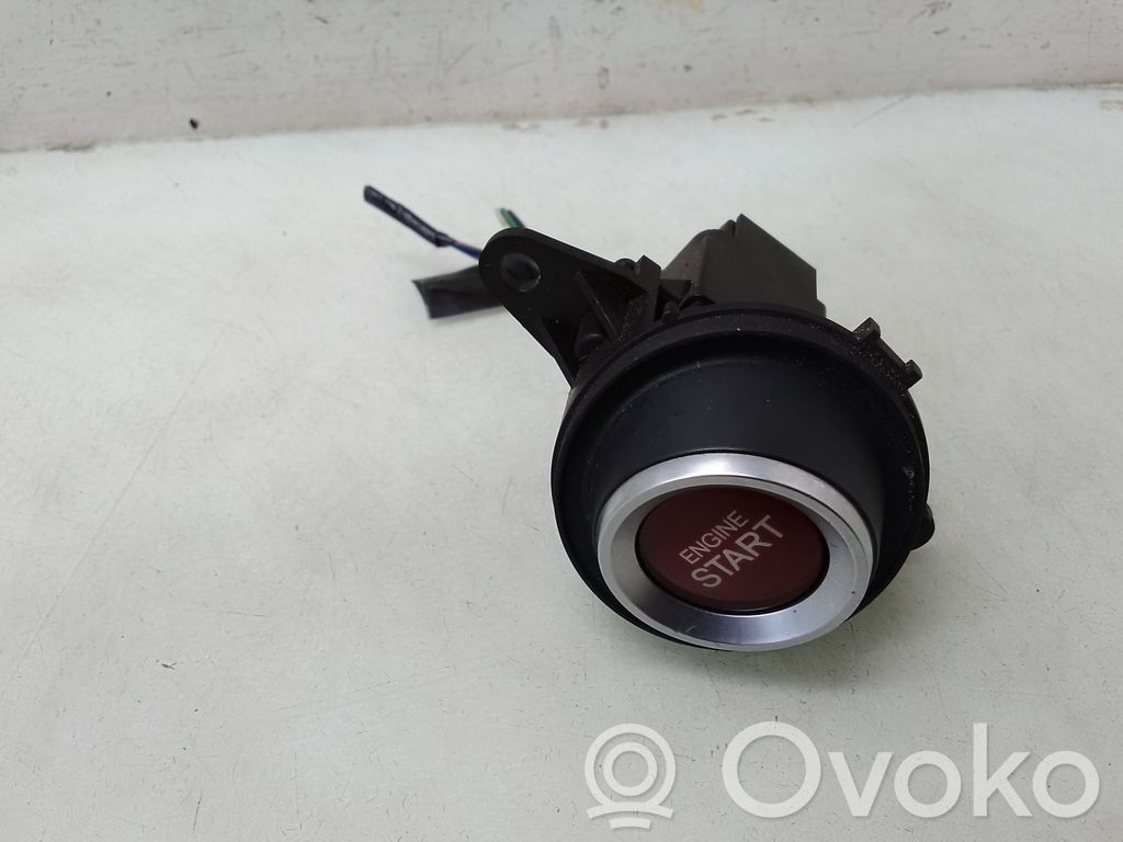Interruptor de encendido/apagado del motor   M26983