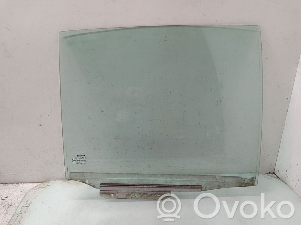 Toyota Yaris Szyba drzwi tylnych