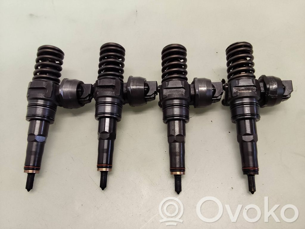 Volkswagen Touran I Set injectoare combustibil