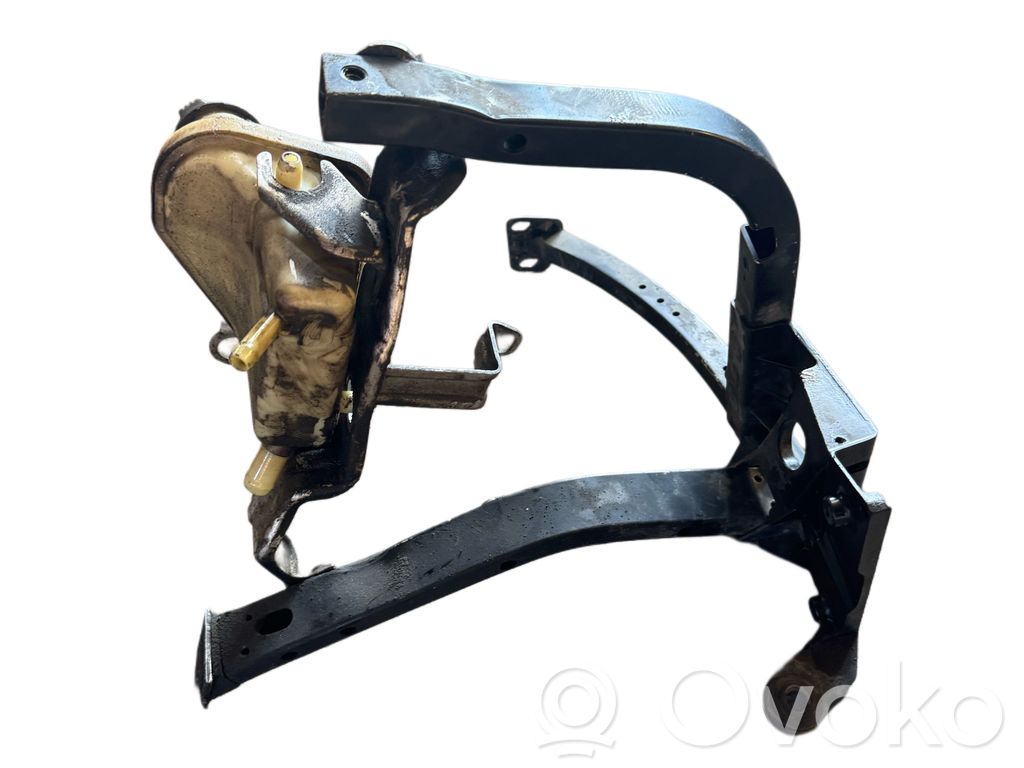Audi A8 S8 D3 4E Soporte del parachoques delantero 