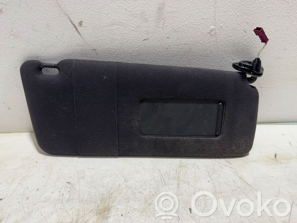 Sun visor   8258035