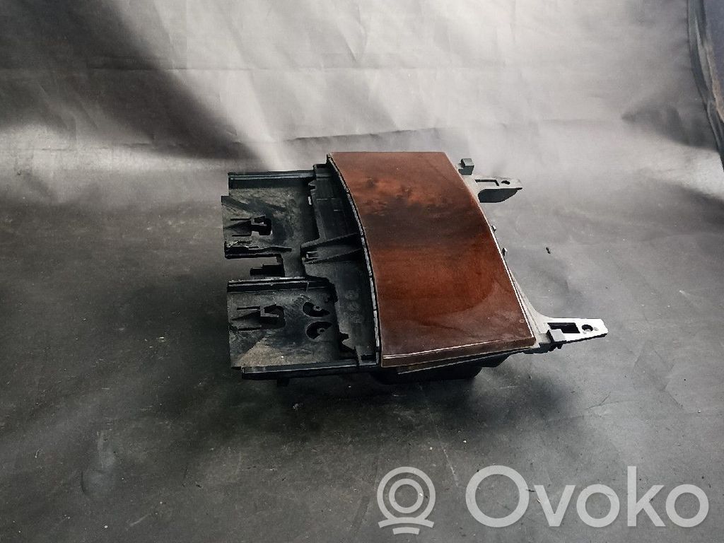 Mercedes-Benz CLK C207 A207 Car ashtray 
