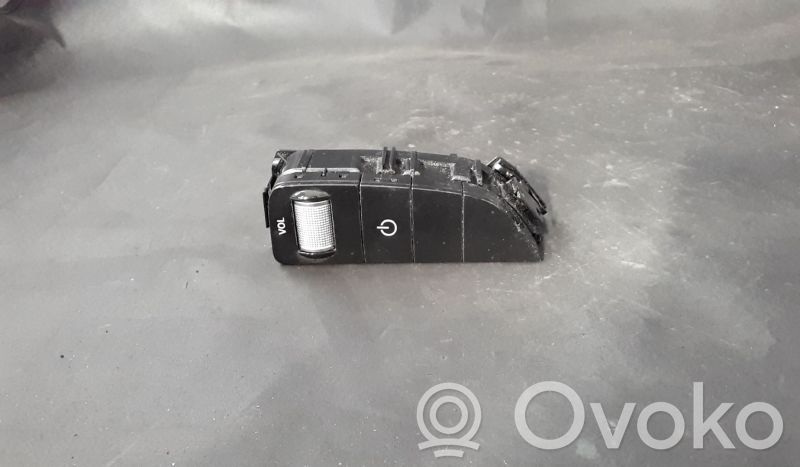 Mercedes-Benz C W205 Interruptor de control multifunción 