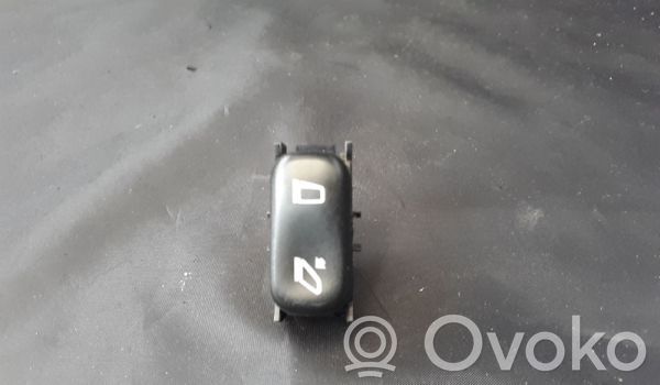 Mercedes-Benz C W202 Wing mirror switch 