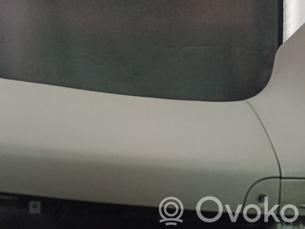 Mercedes-Benz E W211 Cutie mănuși 