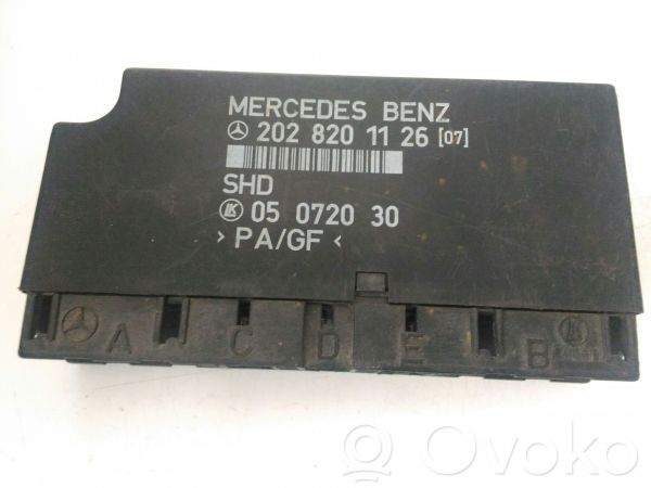 Autres unités de commande / modules   2028201126,A2028201126,VIDROSELETRICO