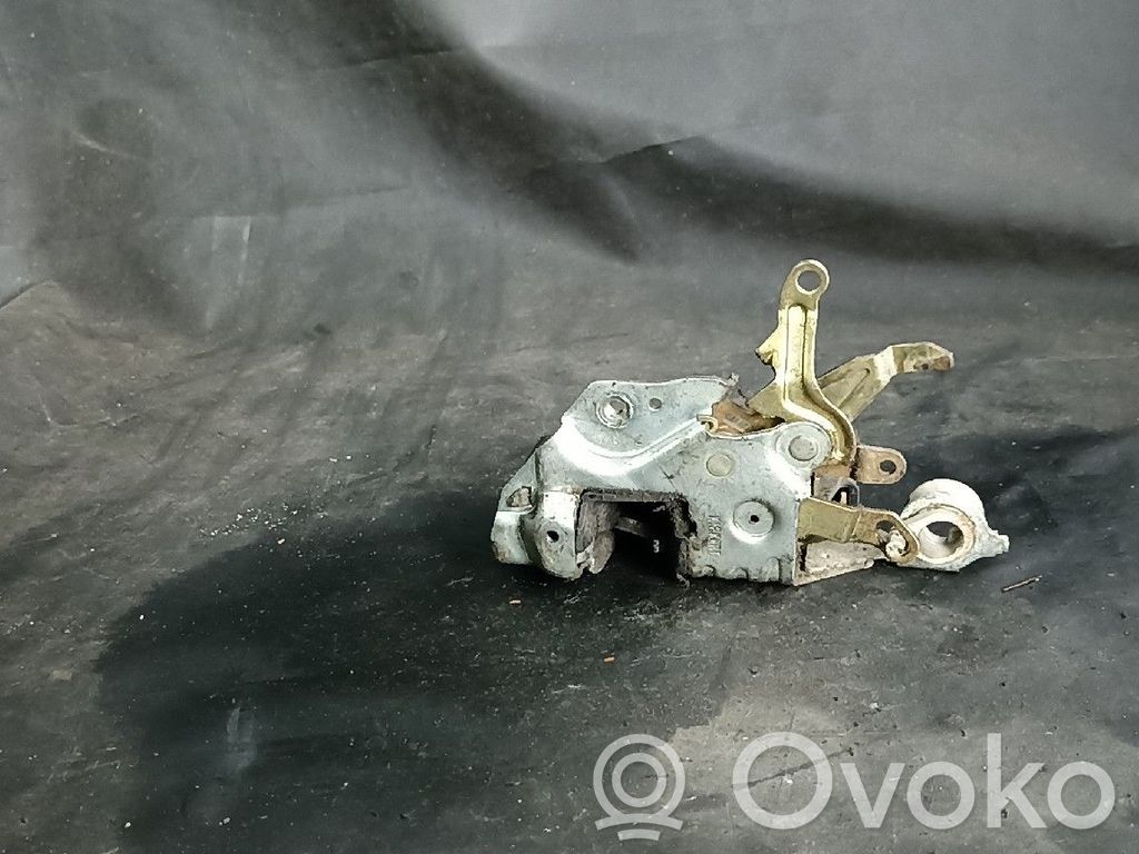 Mercedes-Benz E W124 Front door lock 