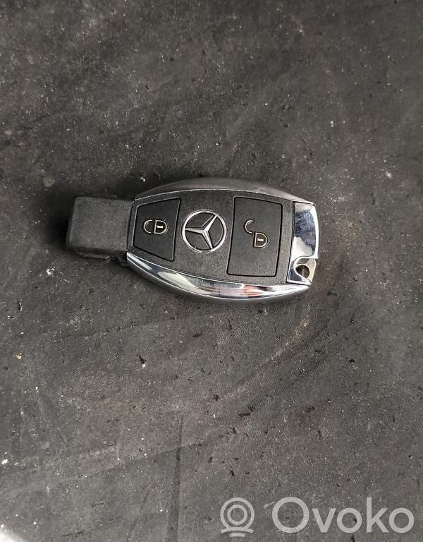 Mercedes-Benz A W176 Ignition key/card 