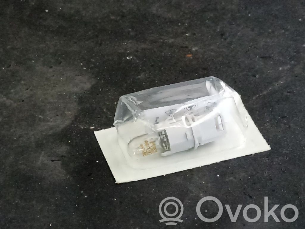 Mercedes-Benz S W221 Priekinio žibinto (xenon) lemputė 