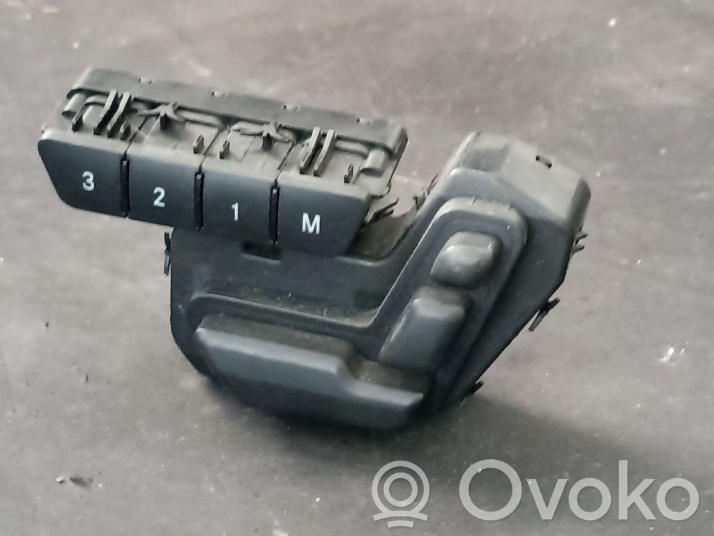 Mercedes-Benz CLK C207 A207 Seat control switch 