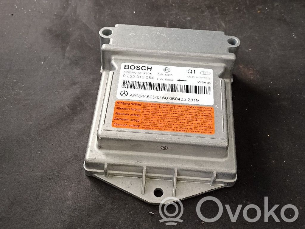 Mercedes-Benz Sprinter W906 Airbag control unit/module 
