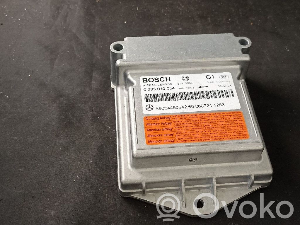 Mercedes-Benz Sprinter W906 Airbag control unit/module 