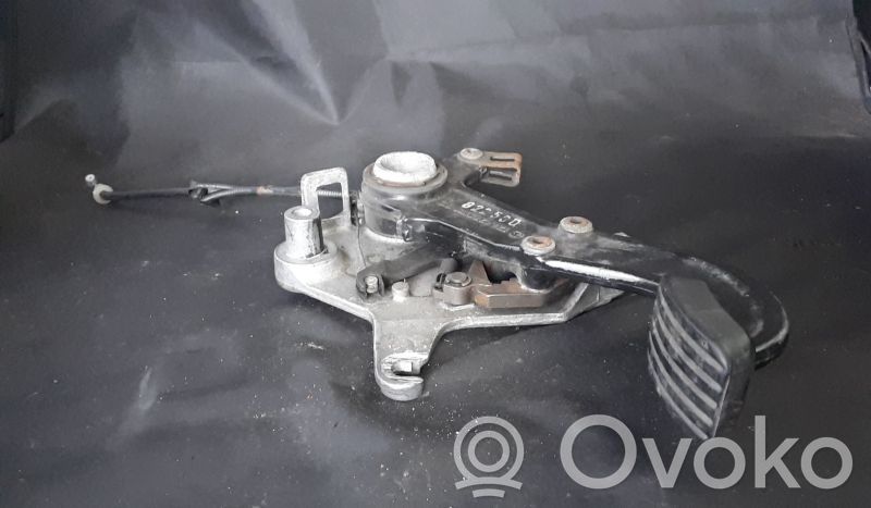 Mercedes-Benz E W124 Rankinio mechanizmas (salone) 