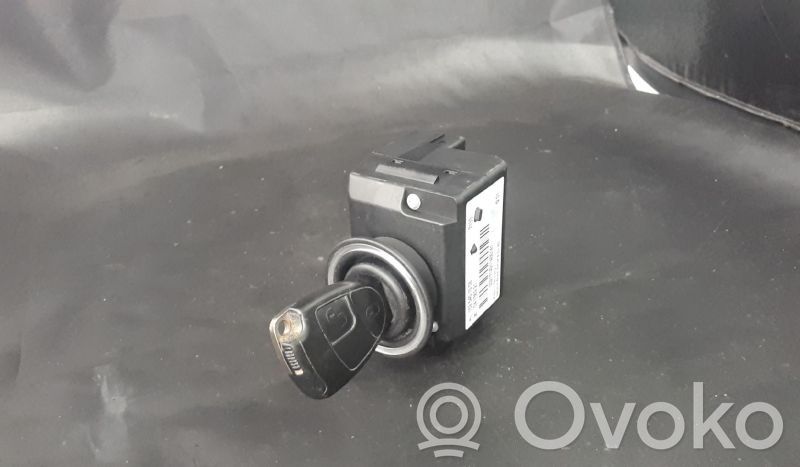 Engine start stop button switch   1695451908,CHAVE