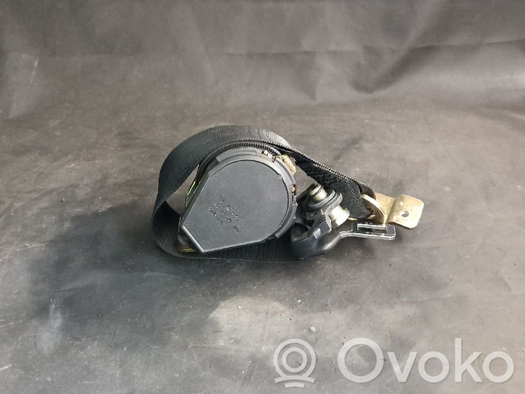 Mercedes-Benz C W202 Cinturón trasero 