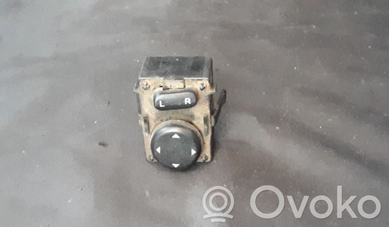 Mercedes-Benz Vito Viano W638 Przycisk regulacji lusterek bocznych 