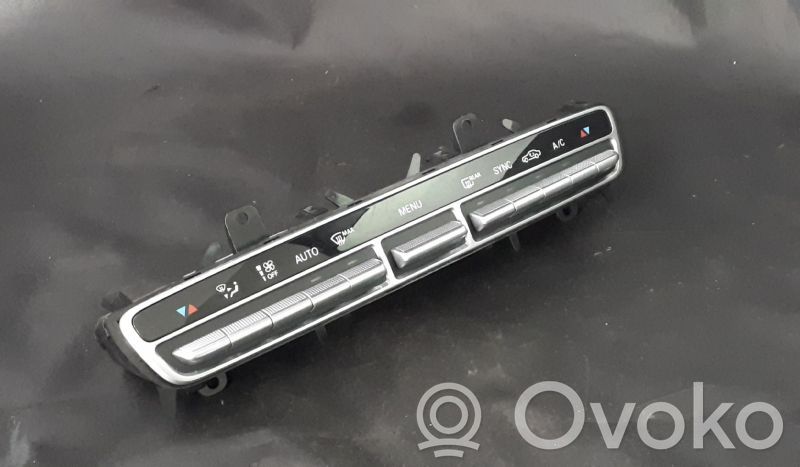 Mercedes-Benz E W213 Climate control unit 
