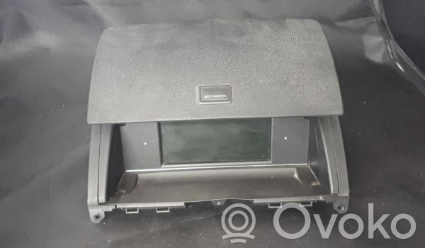 Mercedes-Benz C W204 Ecran/afișaj/ecran mic 